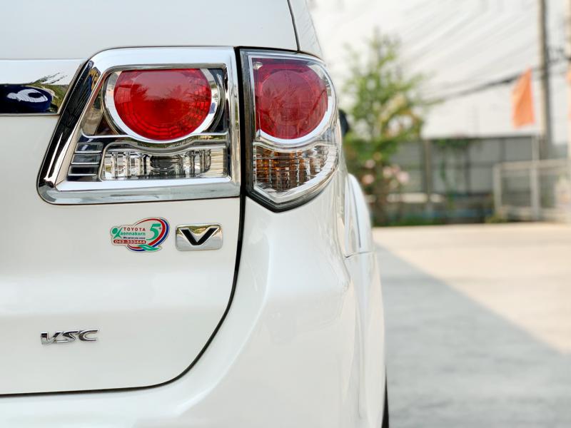 FORTUNER 4X4 3.0 V ,A/T